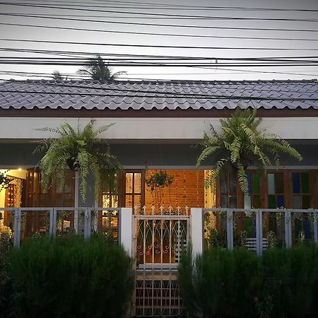Ban Ing Yom Bed&Breakfast Sukhothaï Extérieur photo